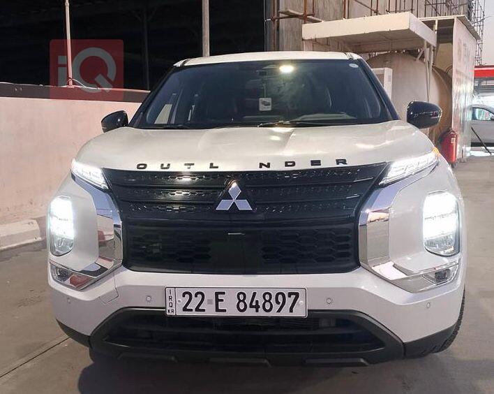 میتسوبیشی ئاوتلاندەر